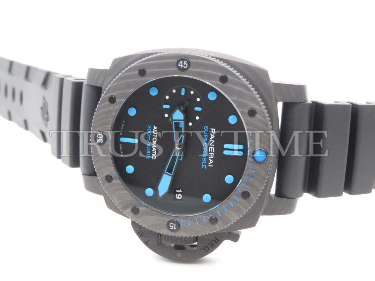 Копия часов Panerai Luminor Submersible 3 Days Automatic Carbotech 42mm PAM00960