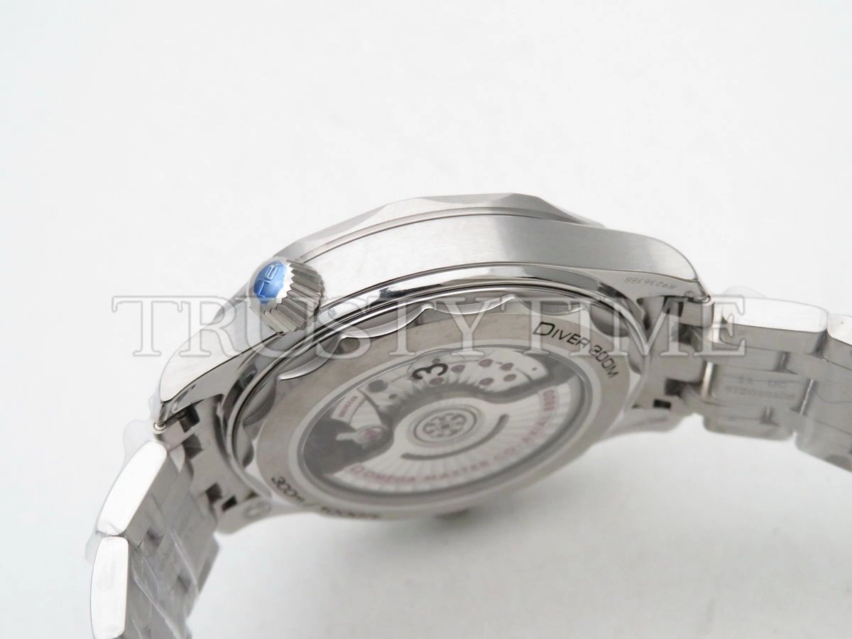 Копия часов Omega Seamaster Diver 300m Co-axial Chronometer 42mm 210.30.42.20.04.001