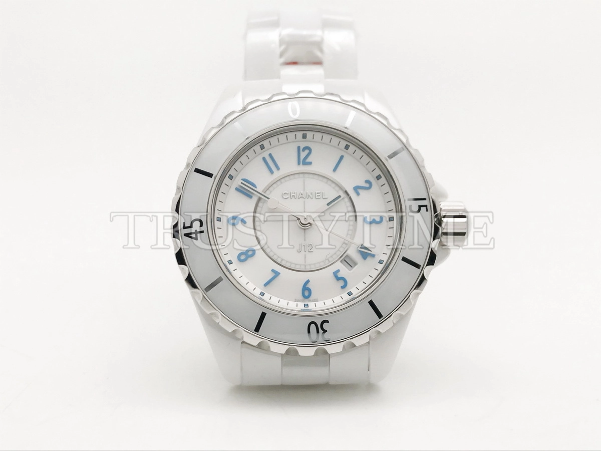 Копия часов Chanel J-12 White Blue Light 33 H3826
