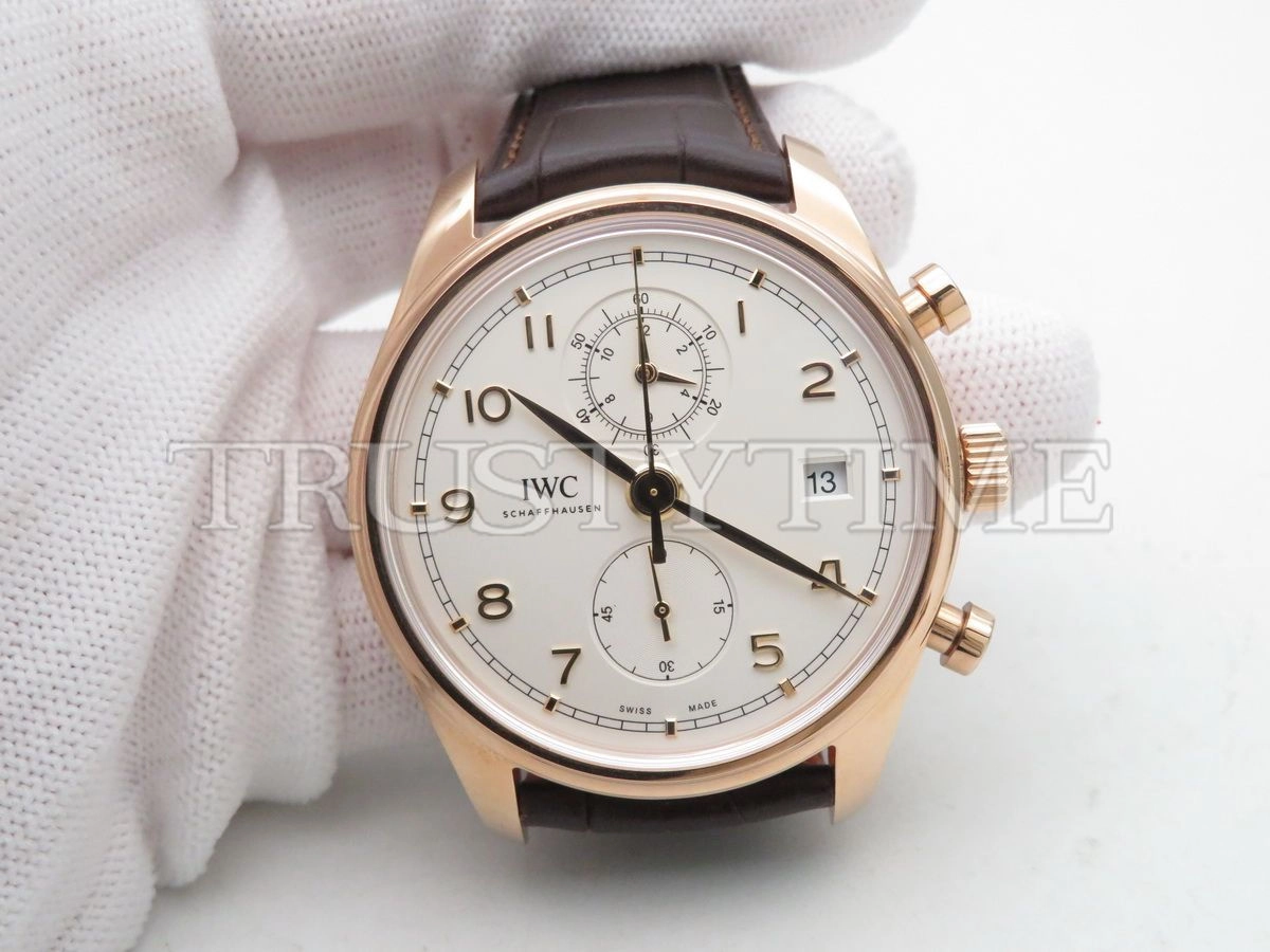 Копия часов IWC Portugieser Chronograph Classic 42mm IW390301