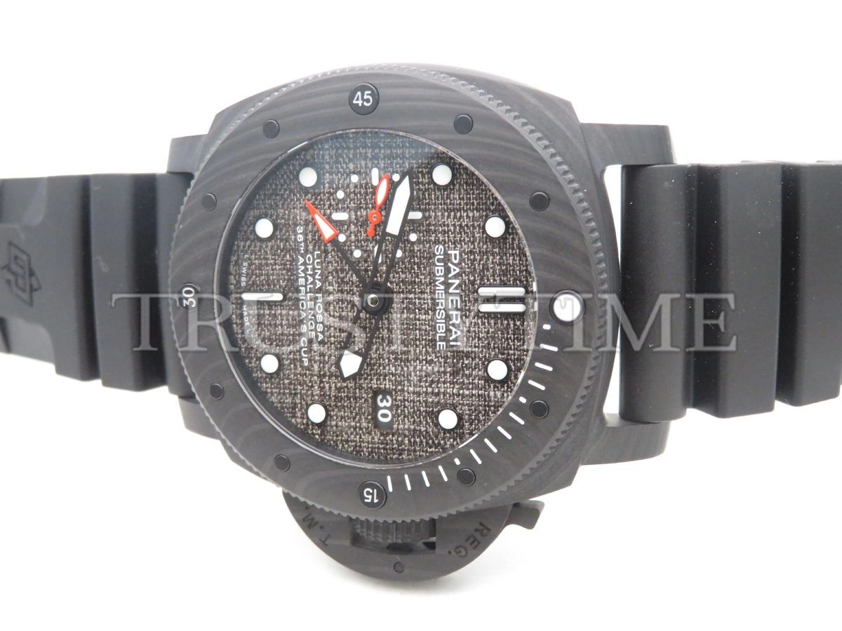 Копия часов Panerai Luminor Submersible Luna Rossa 47mm PAM01039