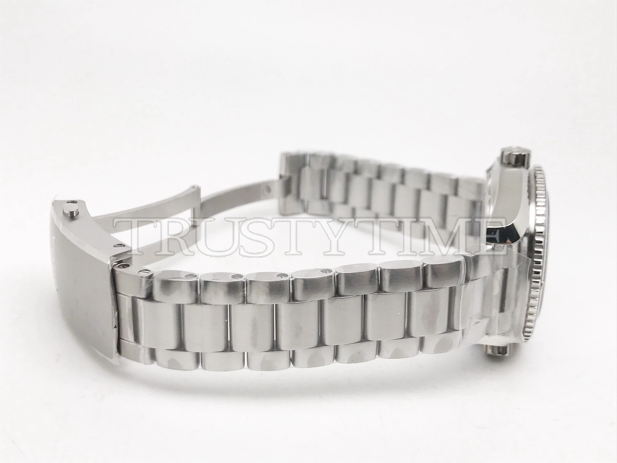 Копия часов Omega Seamaster Planet Ocean 600m Co‑Axial Master Chronometer 39,5 mm 215.30.40.20.03.001