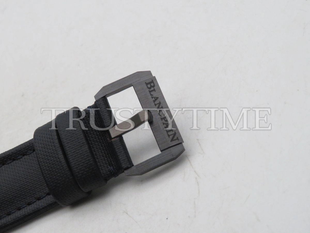 Копия часов Blancpain Fifty Fathoms Bathyscaphe 5000-0240-O52A