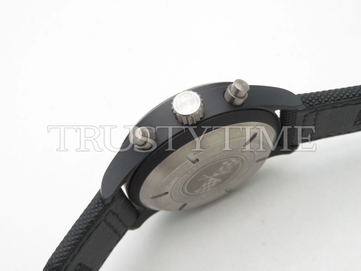 Копия часов IWC Pilot’s Watch Chronograph Edition “Mercedes-Amg Petronas Motorsport” 44mm IW389005