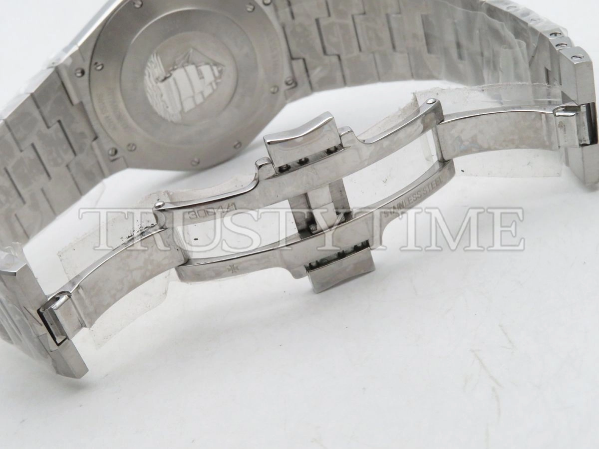 Копия часов Vacheron Constantin Overseas Automatic 42mm 47040/B01A-9094
