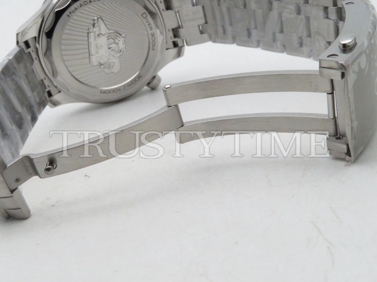 Копия часов Omega Seamaster Diver 300m Co-axial Chronometer Nekton Edition 42mm 210.30.42.20.01.002