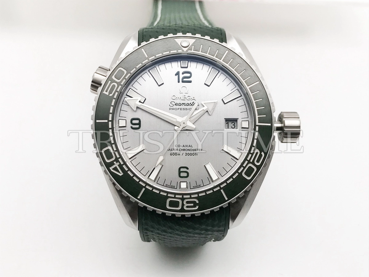 Копия часов Omega Seamaster Planet Ocean 600m 43,5mm 215.32.44.21.06