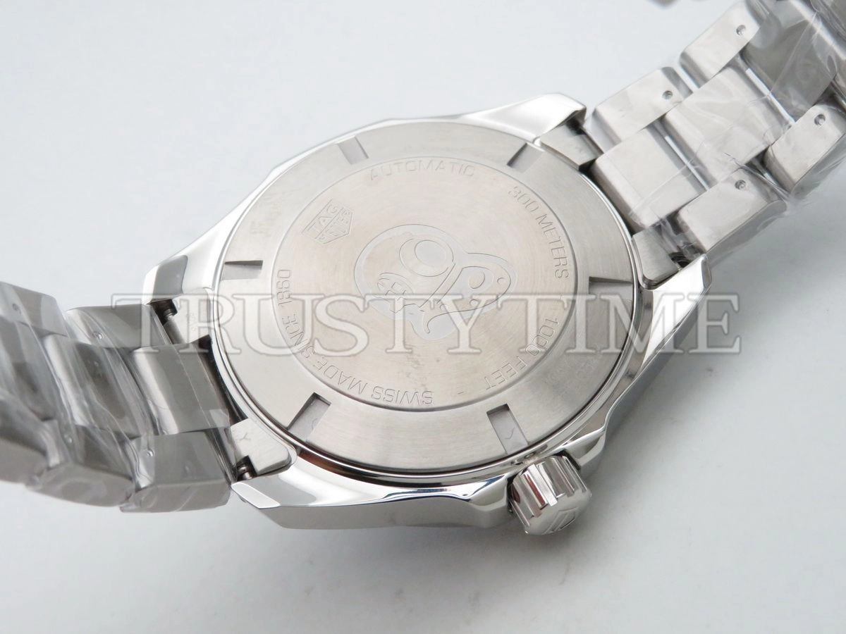 Копия часов Tag Heuer Aquaracer Calibre 7 GMT 43mm WAY201F.BA0927