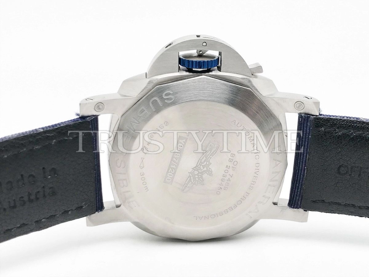 Копия часов Panerai Submersible QuarantaQuattro eSteel™ Blu Profondo 44mm PAM01289