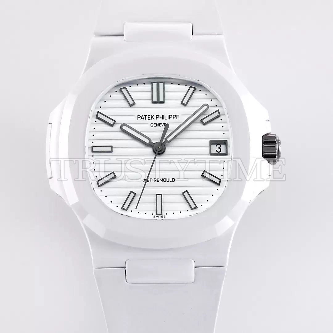 Копия часов Patek Philippe Nautilus 40mm AET Remould Ceramic Tiffany 5711