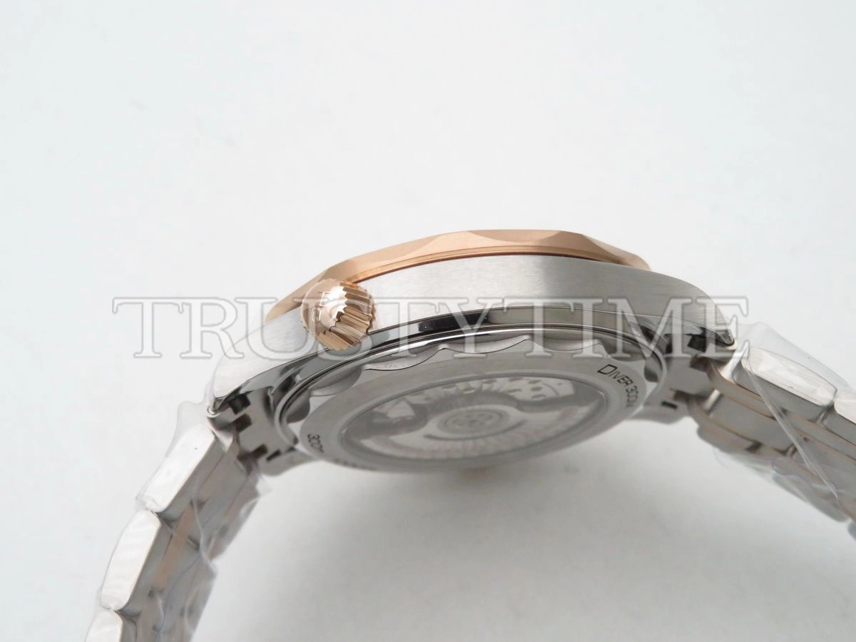 Копия часов Omega Seamaster Diver 300m Co-axial Chronometer 42mm 210.20.42.20.01.001