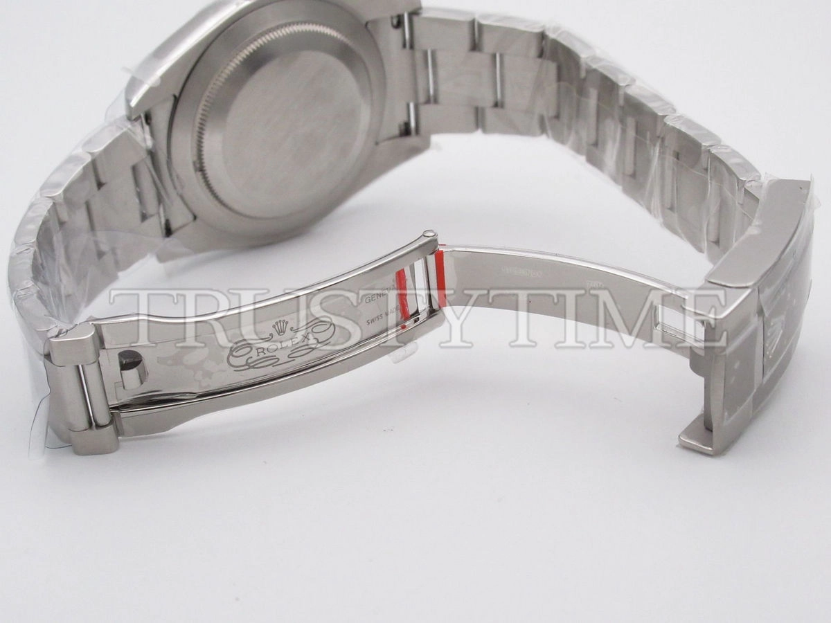 Копия часов Rolex Oyster Perpetual 39mm 114300-0003