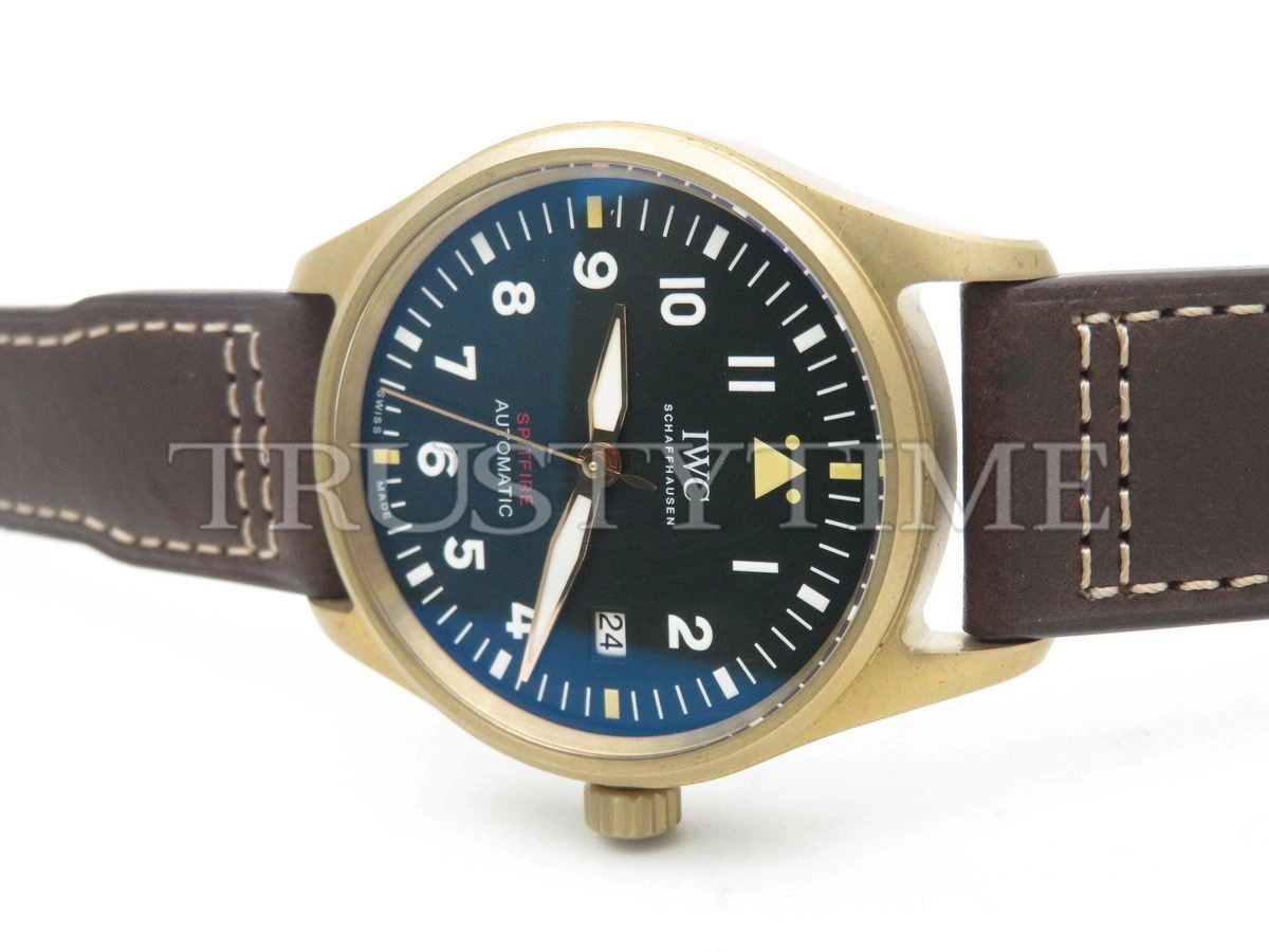 Копия часов IWC Pilot's Watch Automatic Spitfire 39mm IW326802