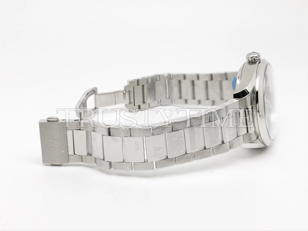 Копия часов Omega Seamaster Aqua Terra 150m Co-axial Master Chronometer 41mm 220.10.41.21.03.004