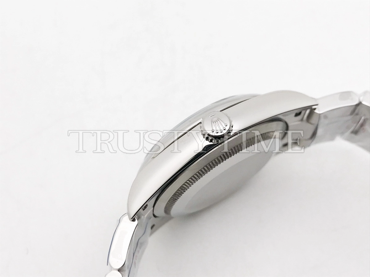 Копия часов Rolex Oyster Perpetual 36mm 126000-0013