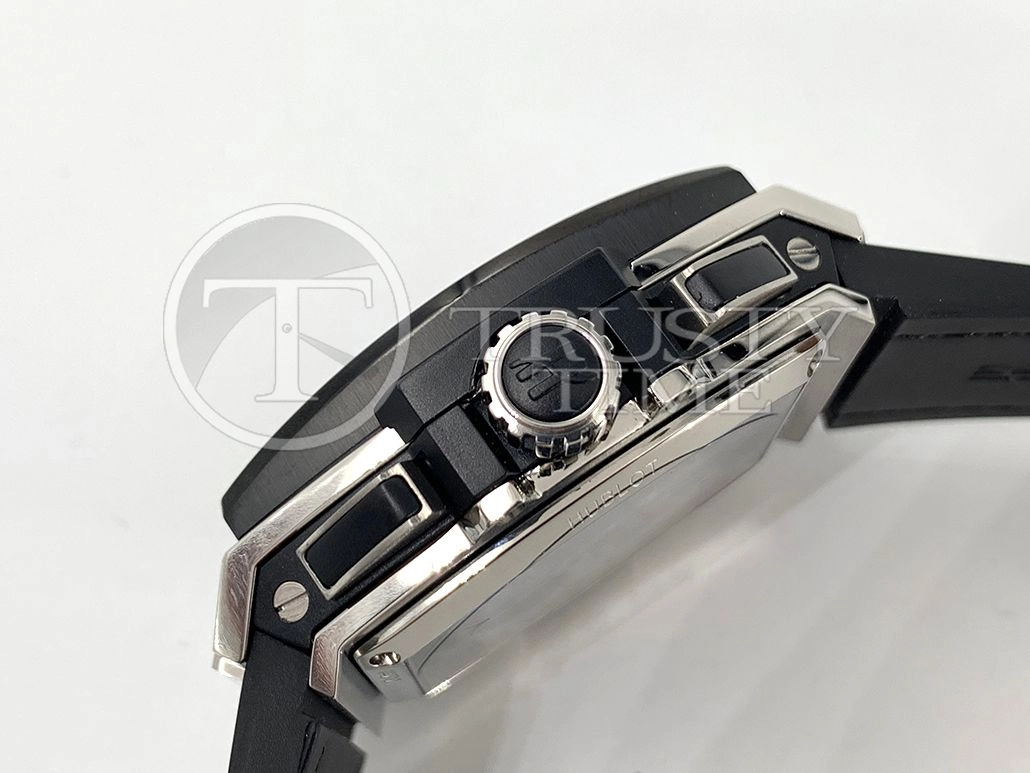 Копия часов Hublot Spirit of Big Bang 45 Titanium 601.NM.0173.LR