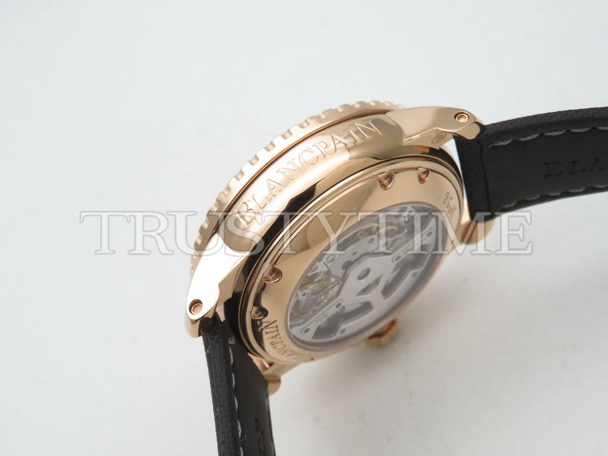 Копия часов Blancpain Fifty Fathoms Tourbillon 5025-3630-52A