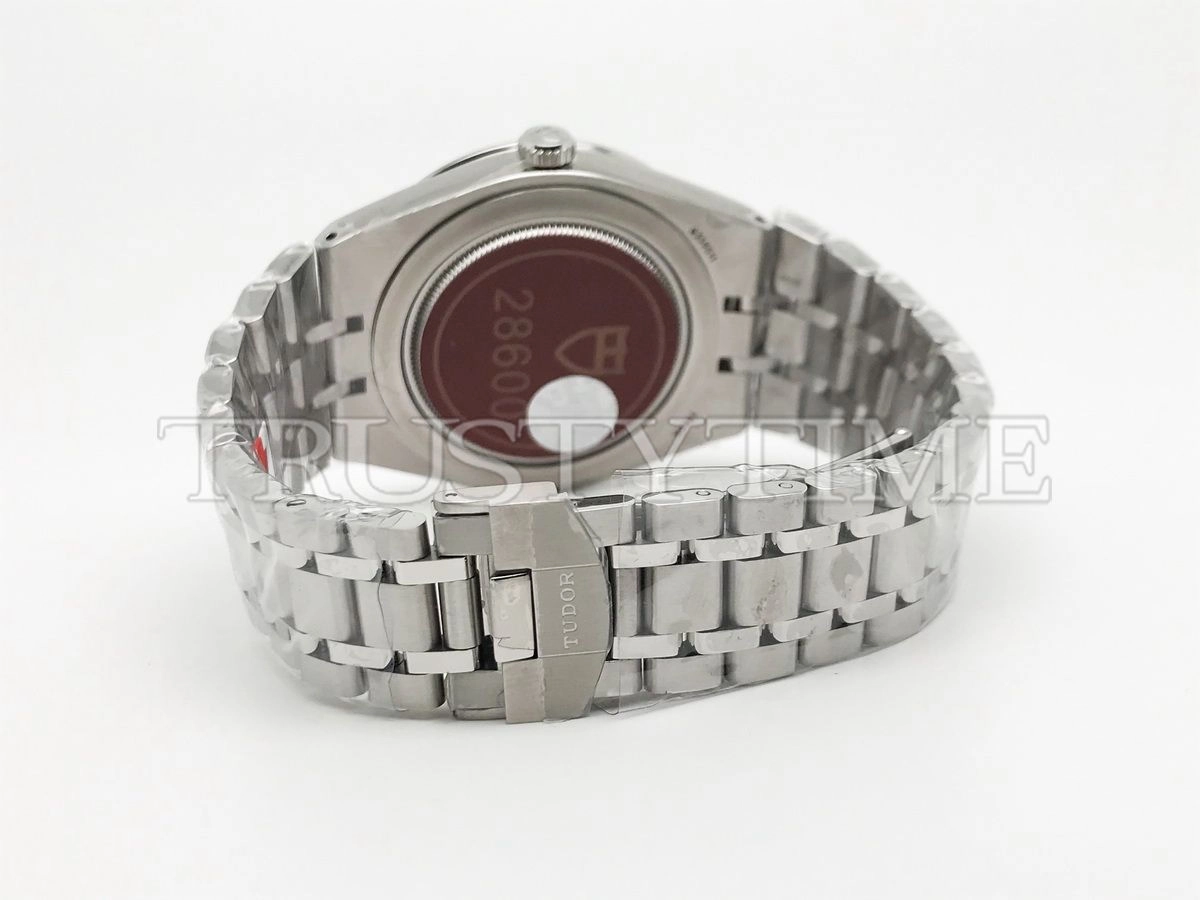 Копия часов Tudor Royal Day-Date 41mm M28600-0006