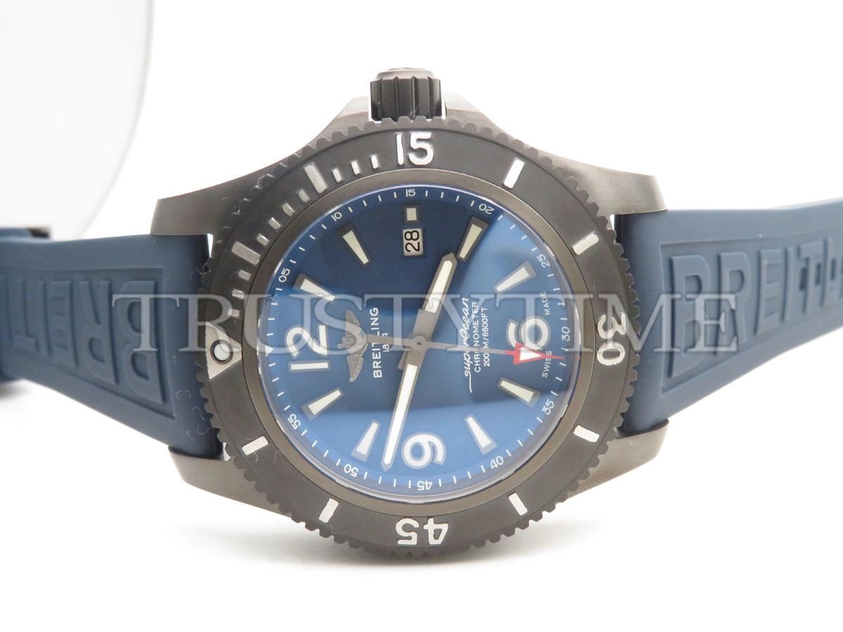Копия часов Breitling Superocean Automatic 46 M17368D71C1S1
