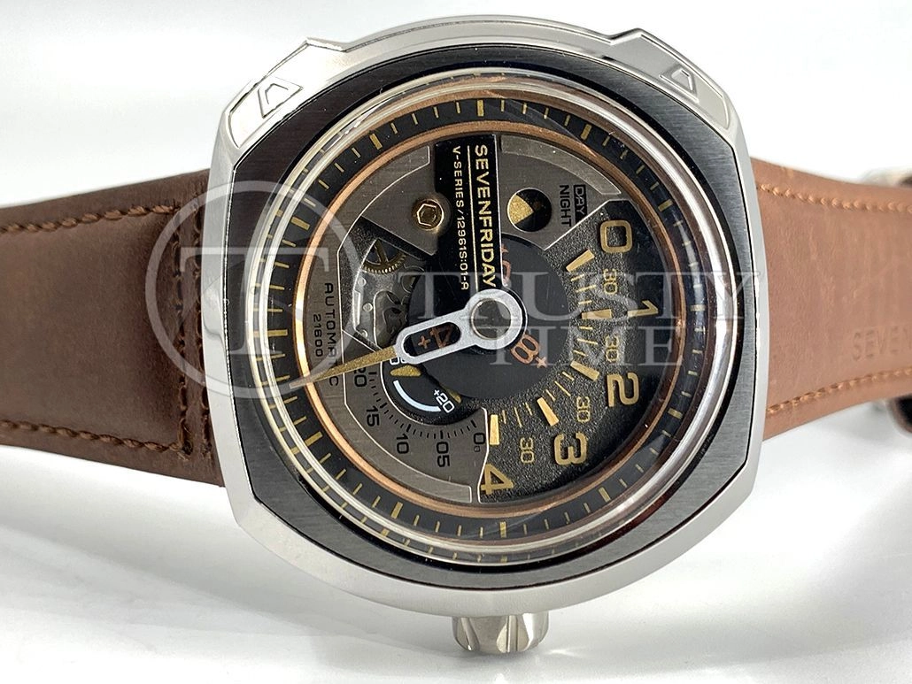 Копия часов SevenFriday V2/01