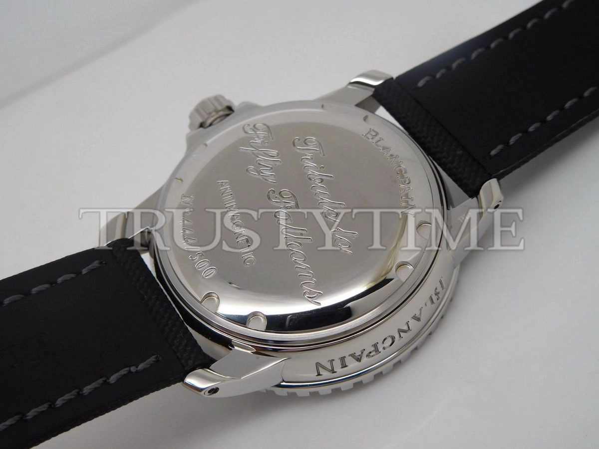 Копия часов Blancpain Fifty Fathoms No Radiation 5008D-1130-B64A