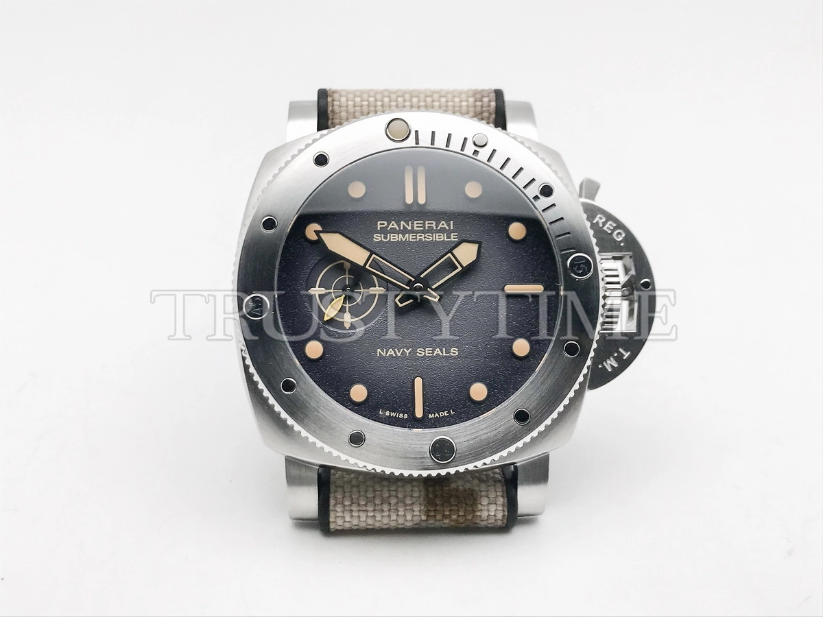 Копия часов Panerai Submersible QuarantaQuattro Navy SEALs 44mm PAM01518