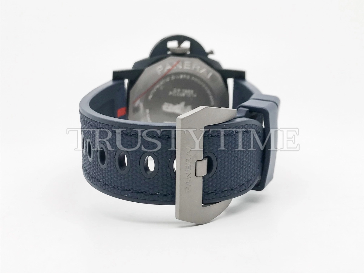 Копия часов Panerai Submersible QuarantaQuattro Luna Rossa Ti-Ceramitech™ PAM01543