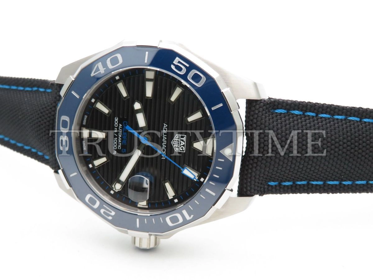 Копия часов Tag Heuer Aquaracer Calibre 5 43mm WAY201C.FC6395