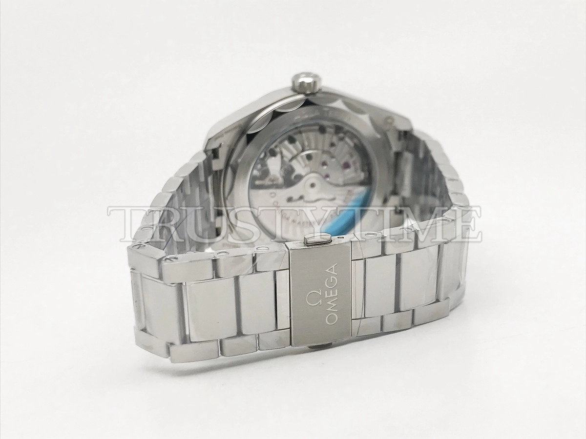 Копия часов Omega Seamaster Aqua Terra Co-axial Master Chronometer GMT Worldtimer 43mm 220.30.43.22.10.001