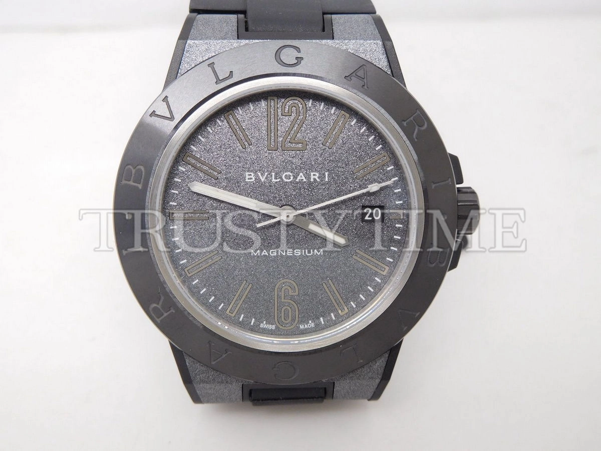 Копия часов Bvlgari Diagono Magnesium 102307