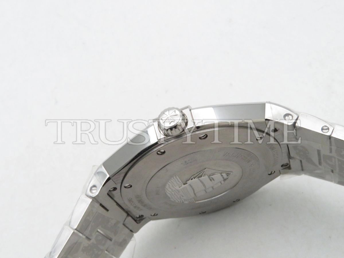 Копия часов Vacheron Constantin Overseas Automatic 42mm 47040/B01A-9094
