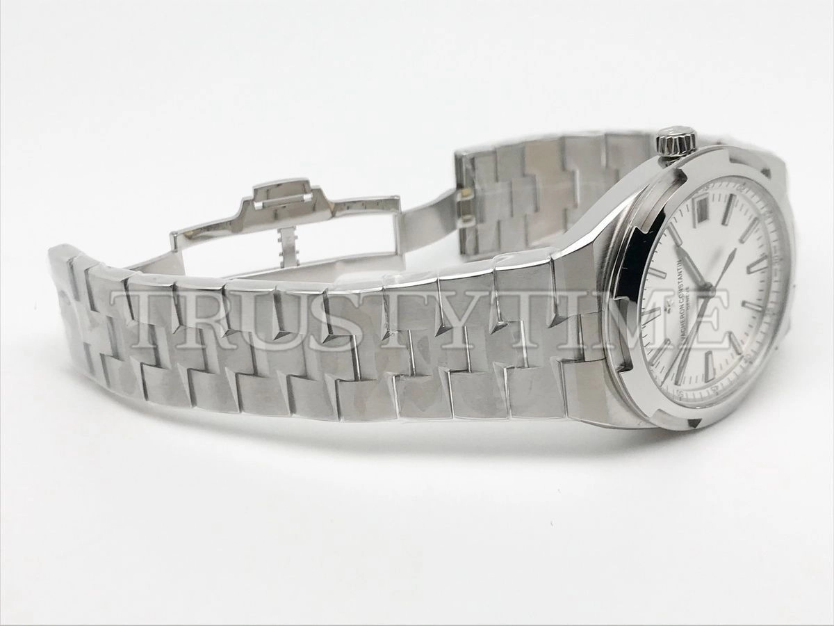 Копия часов Vacheron Constantin Overseas 41mm 4500V/110A-B126