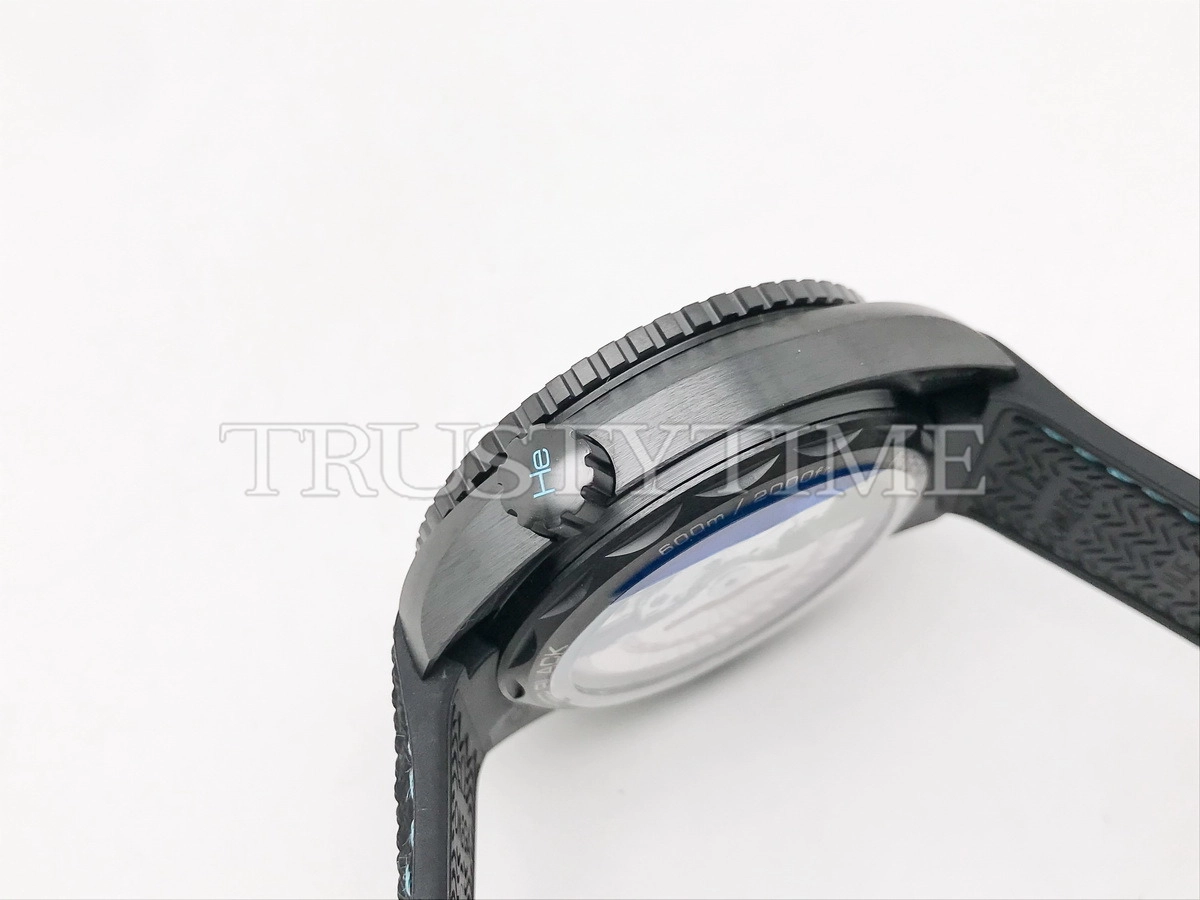 Копия часов Omega Seamaster Planet Ocean 600M Black Ceramic 45.5mm 215.92.46.22.01.006