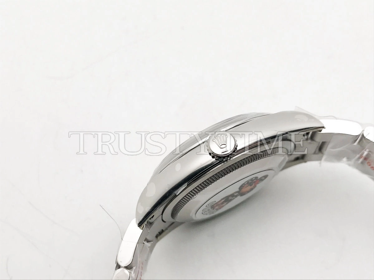 Копия часов Rolex Oyster Perpetual 36mm 126000-0007