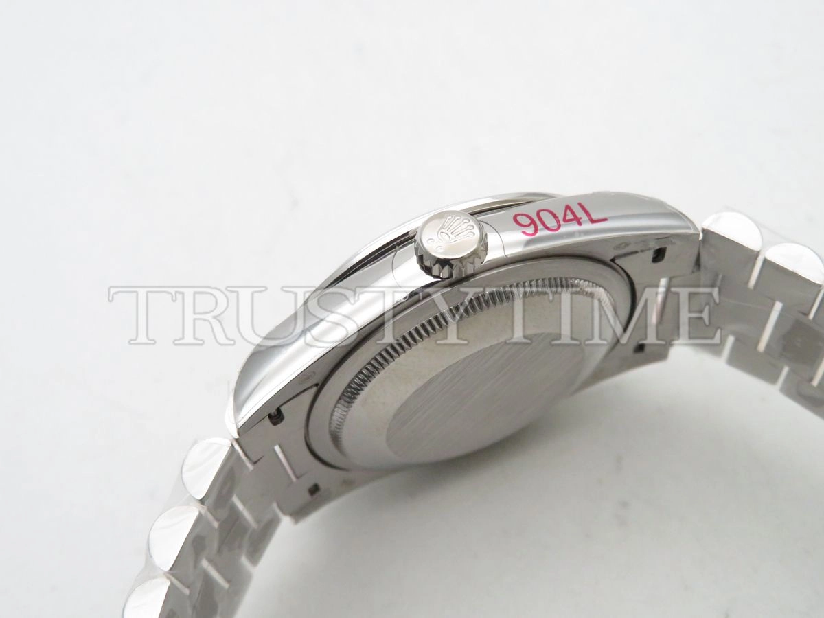 Копия часов Rolex Day-Date 36mm 118346-0024