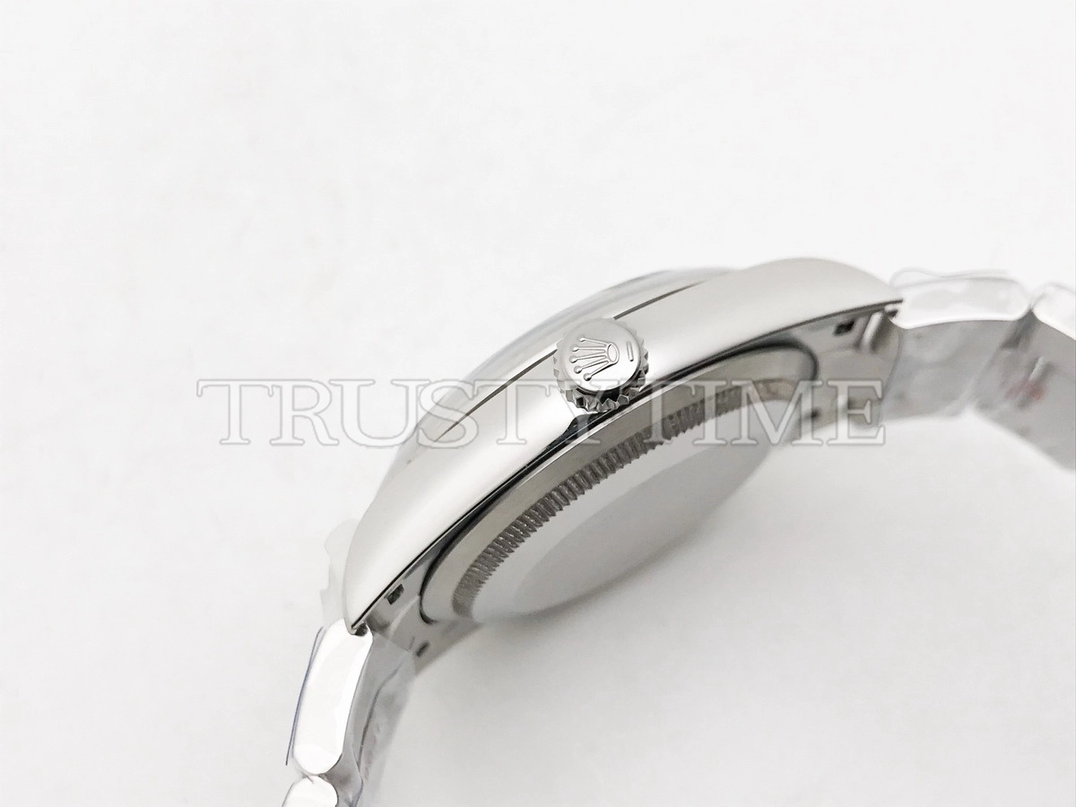 Копия часов Rolex Oyster Perpetual 36mm 126000-0011