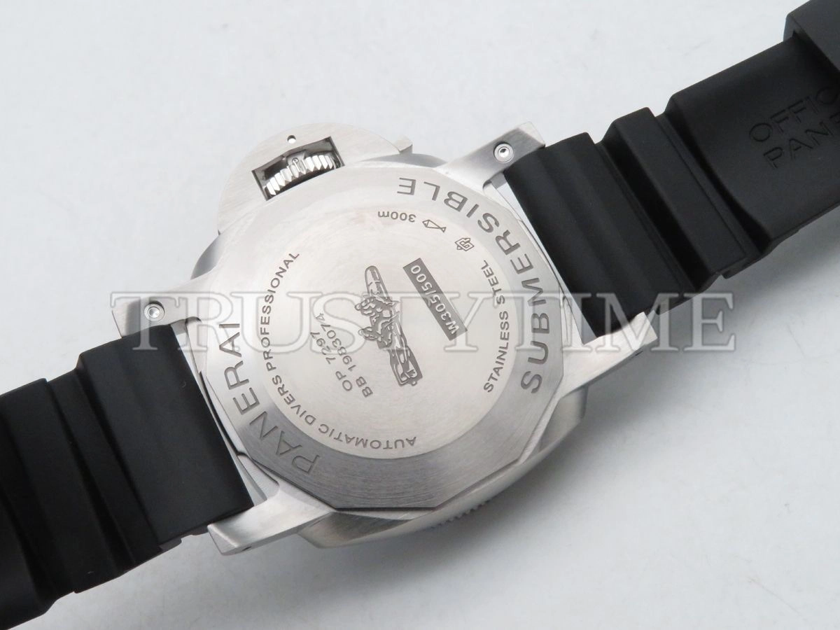 Копия часов Panerai Submersible Azzurro 42mm PAM01209