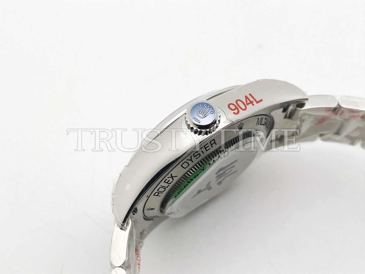 Копия часов Rolex Milgauss 124300 41mm Mad Paris "Who Cares" Edition
