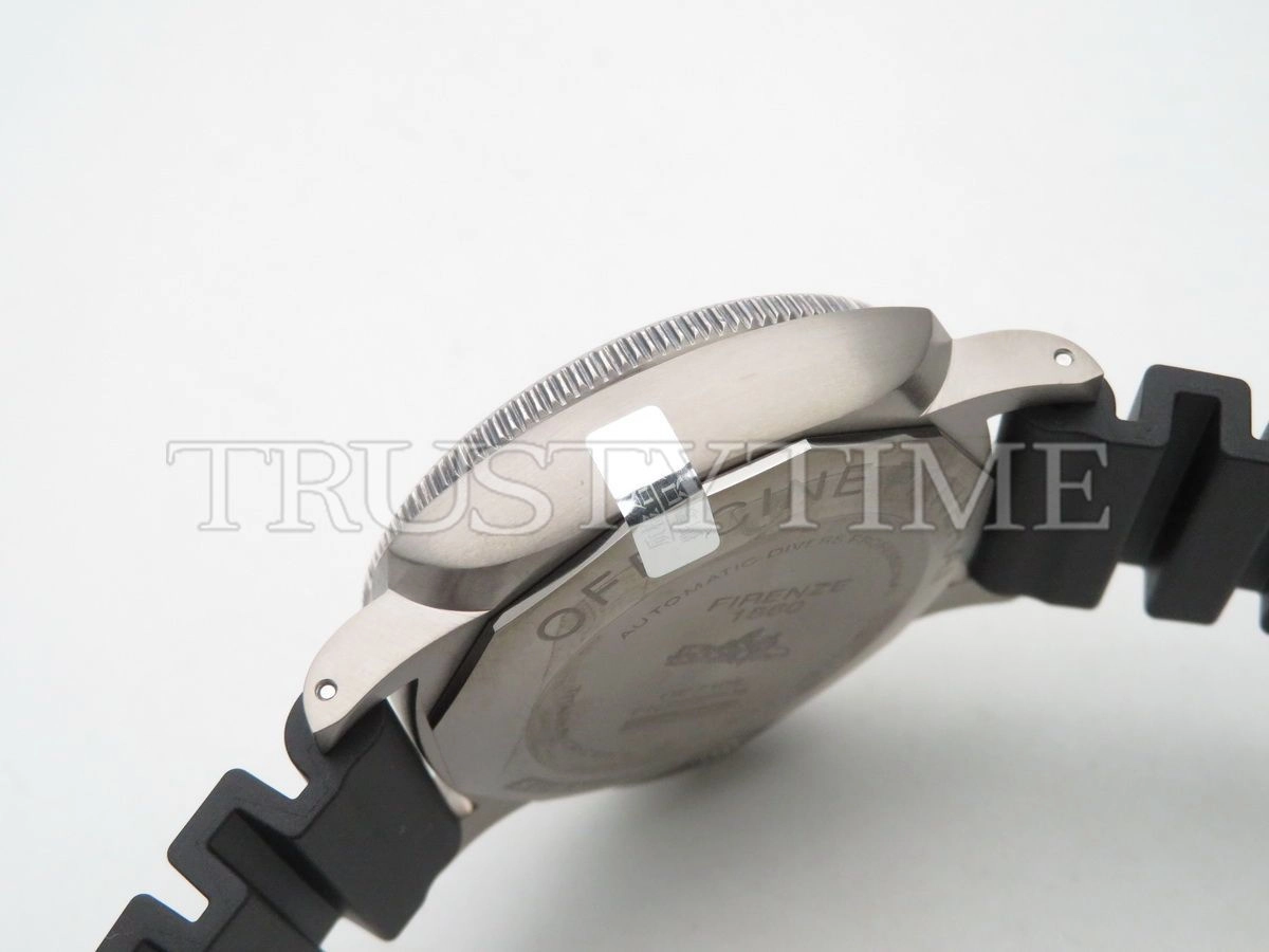 Копия часов Panerai Luminor Submersible 3 Days Automatic BMG-Tech 47mm PAM00692