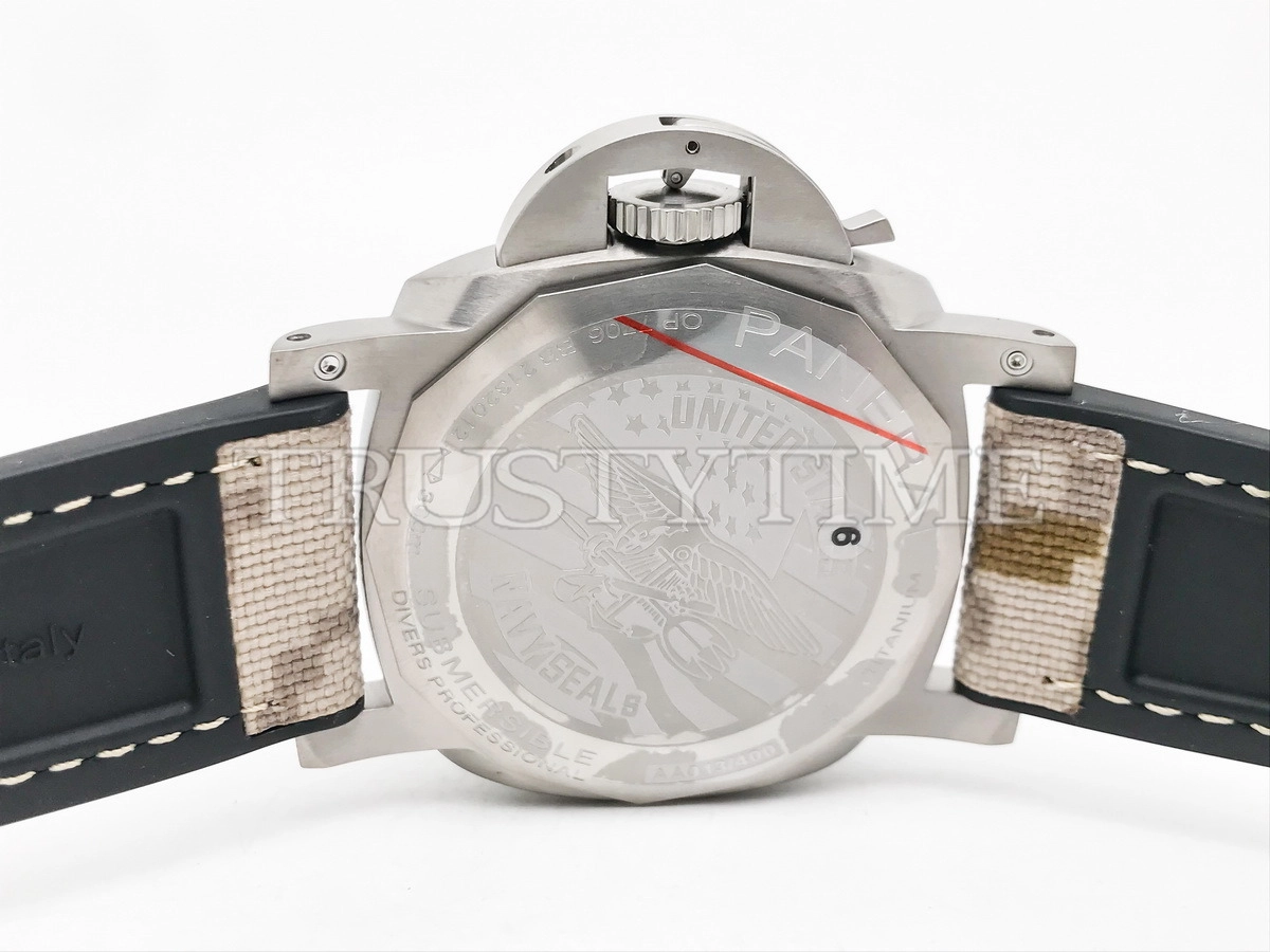 Копия часов Panerai Submersible Navy SEALs Titanio 47mm PAM01669