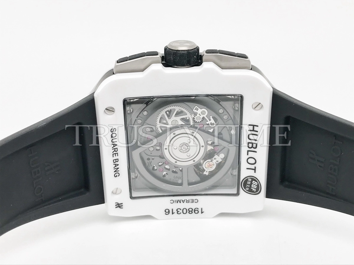 Копия часов Hublot Square Bang Unico White Ceramic 821.HX.0170.RX