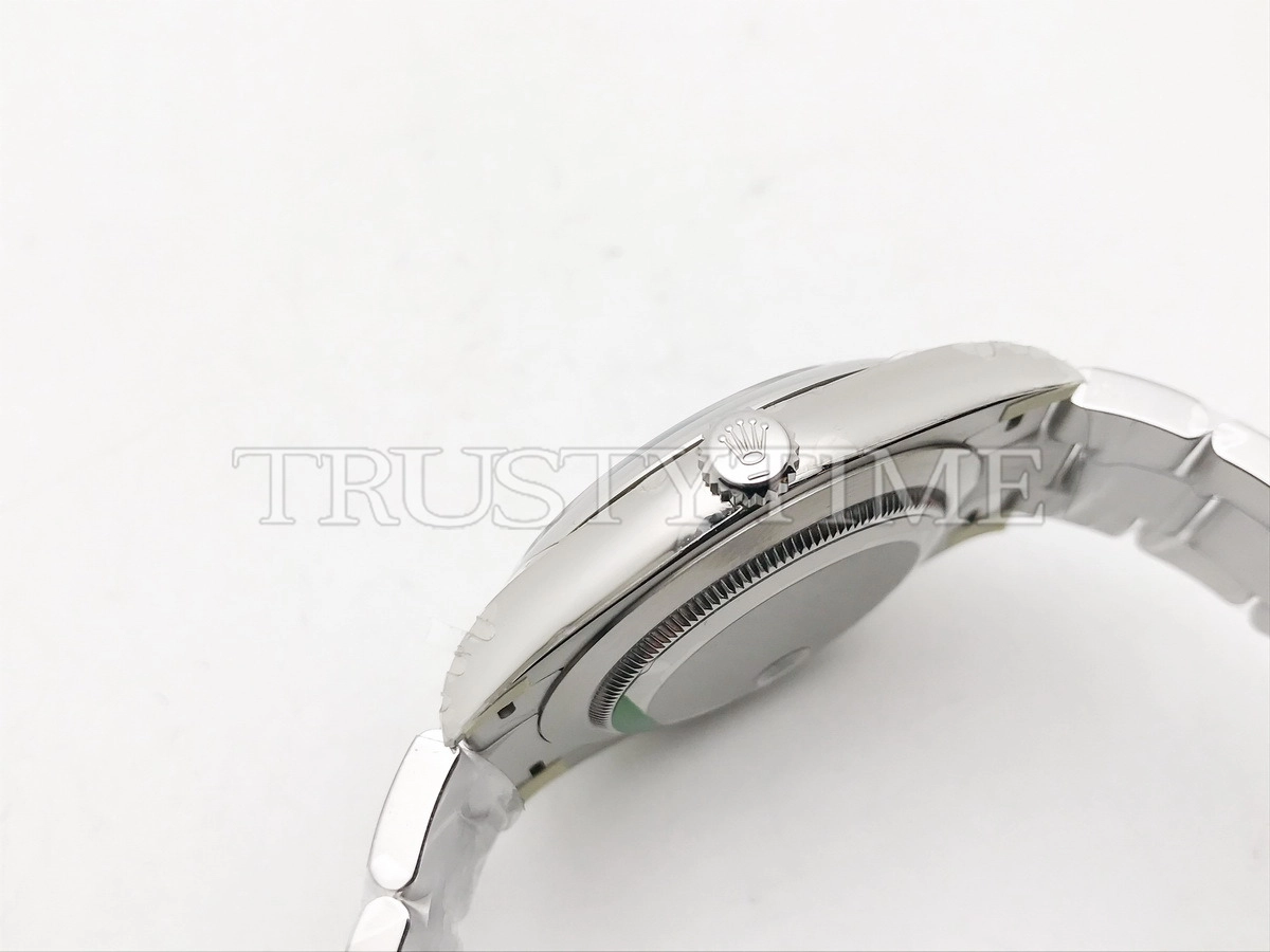 Копия часов Rolex Oyster Perpetual 41mm 134300-0009