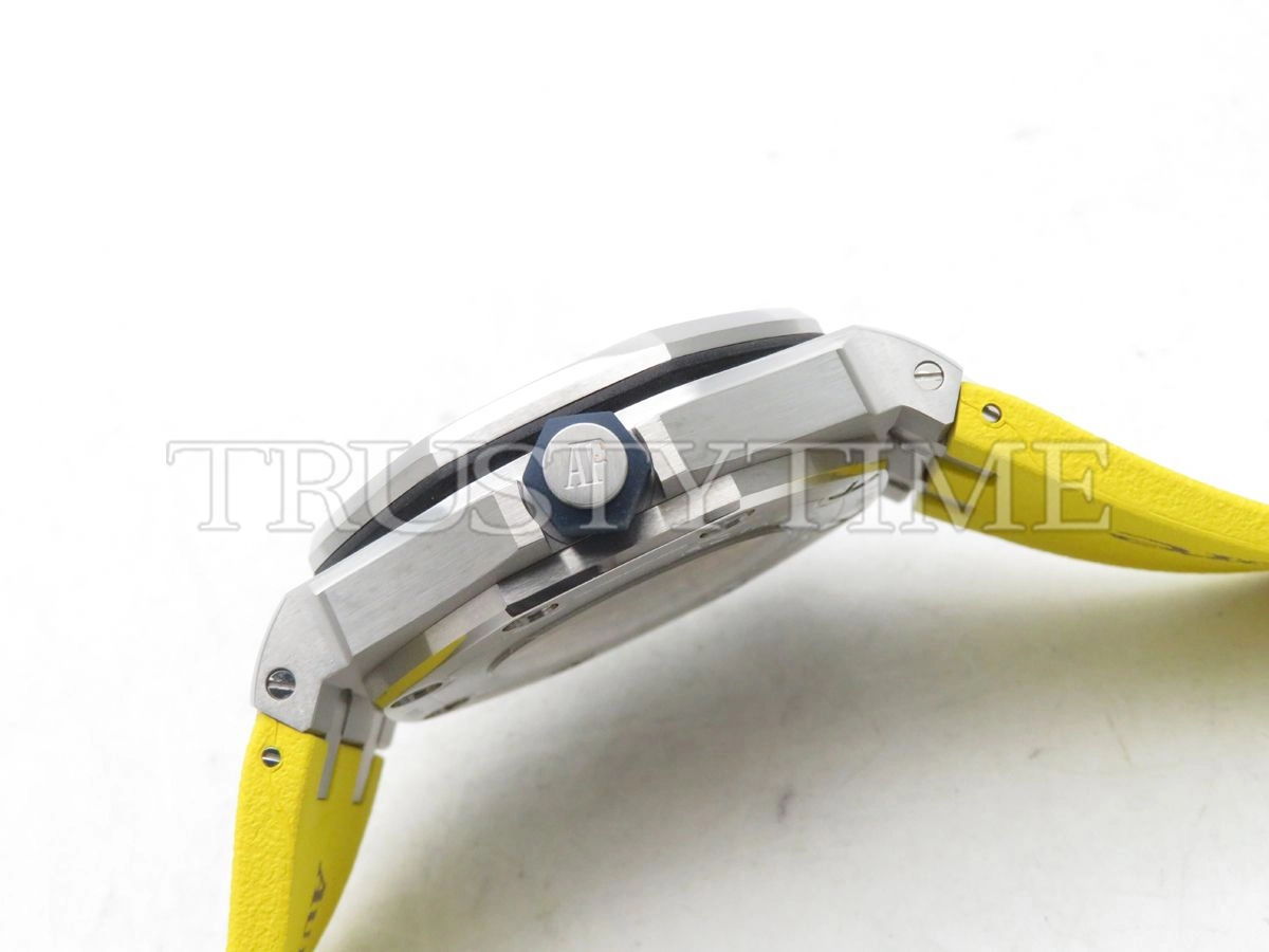 Копия часов Audemars Piguet Royal Oak Offshore Diver 15710ST.OO.A051CA.01