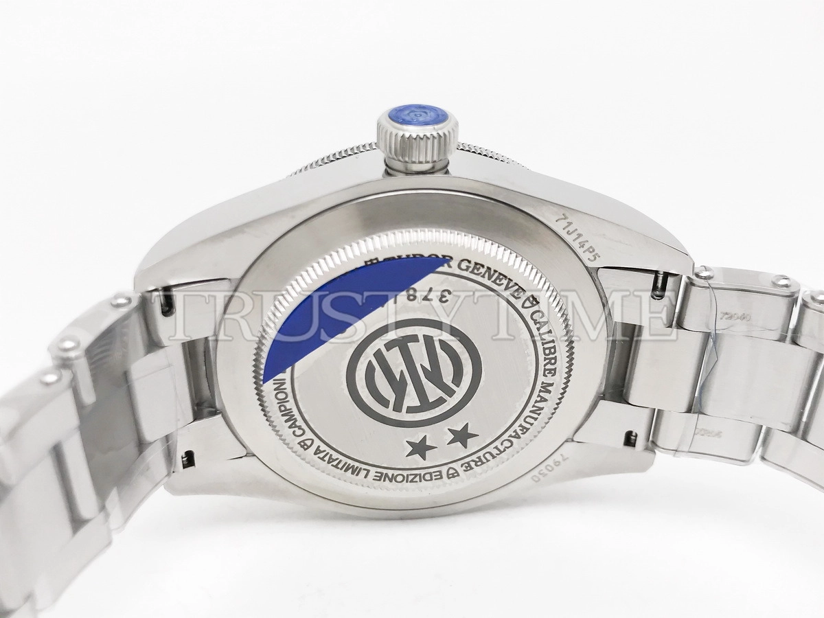Копия часов Tudor Heritage Black Bay Fifty Eight 39mm Inter Milan Edition M79030N-0025