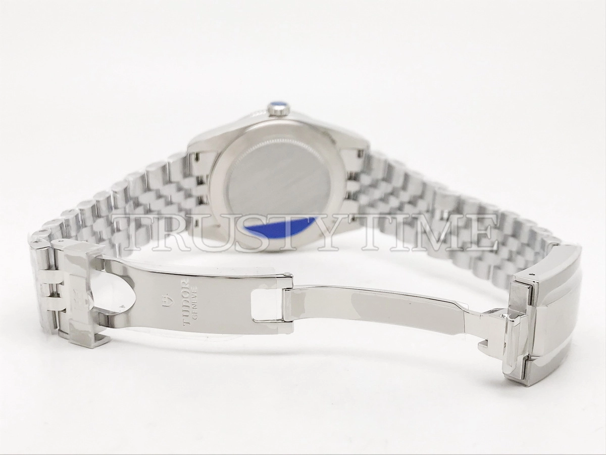 Копия часов Tudor Black Bay 54 «Lagoon Blue» 37mm M79000-0001