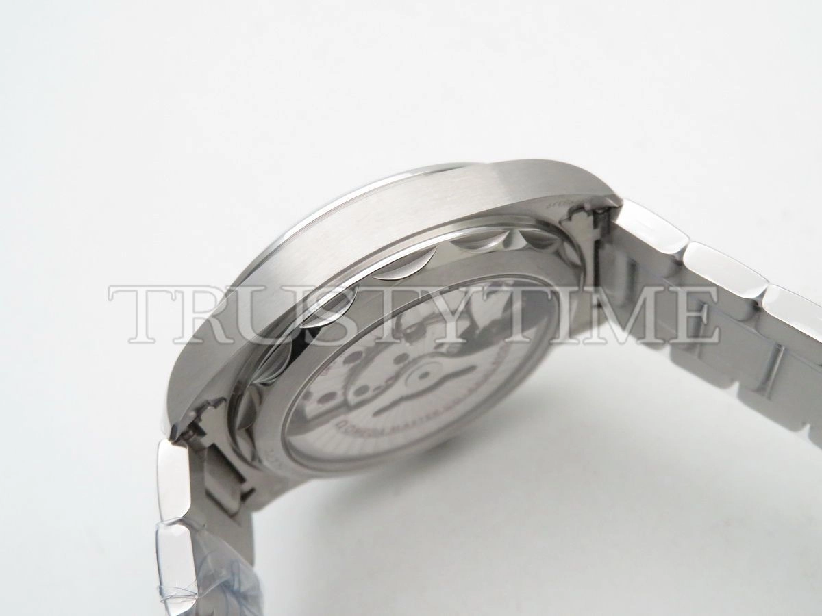 Копия часов Omega Seamaster Aqua Terra 150m Co-axial Master Chronometer 41mm 220.10.41.21.10.001