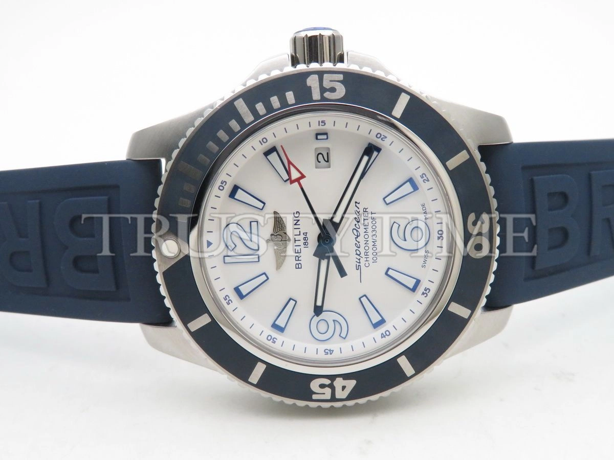 Копия часов Breitling Superocean Automatic 44 A17366D81A1S1
