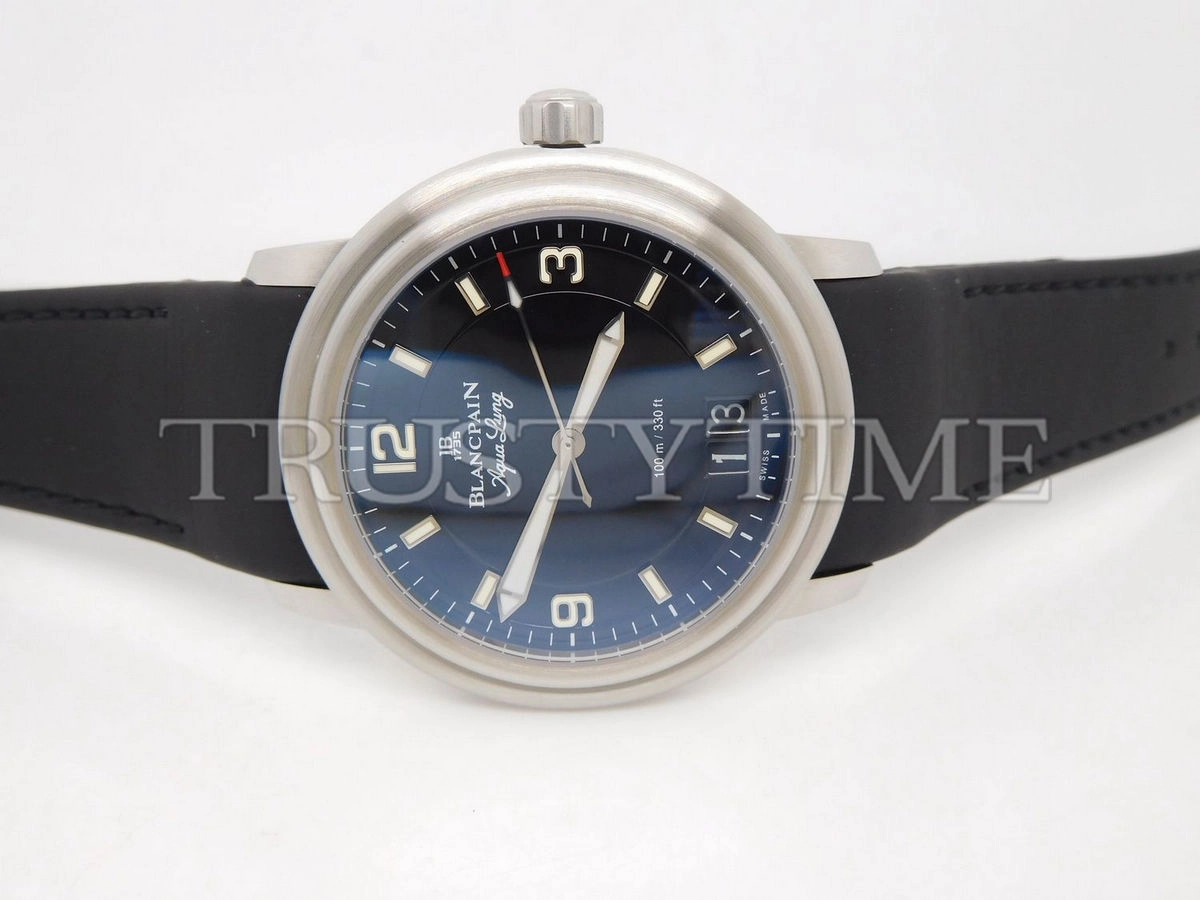 Копия часов Blancpain Aqua Lung Leman Grande Date 2850B-1130A-64B