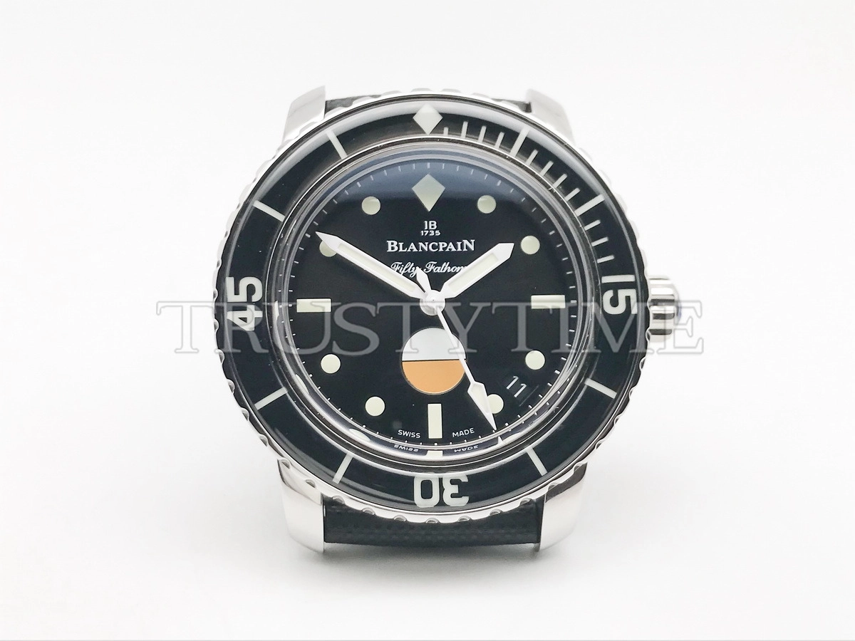 Копия часов Blancpain Fifty Fathoms Automatique 5008-1130-B52A