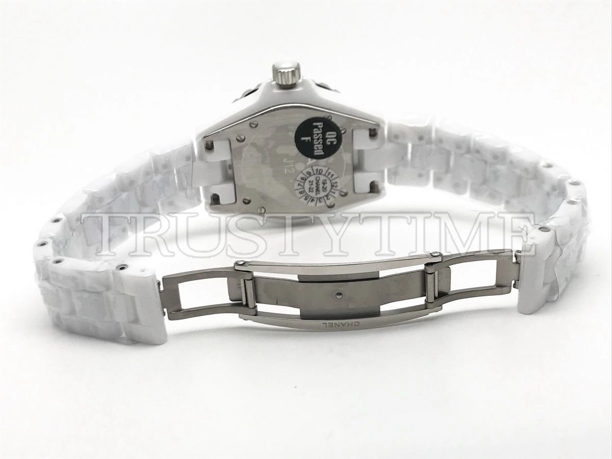 Копия часов Chanel J-12 33 Graffiti H5239